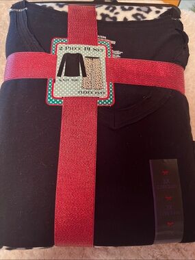 Women’s 2 Piece PJ Set with Fleece Pants
